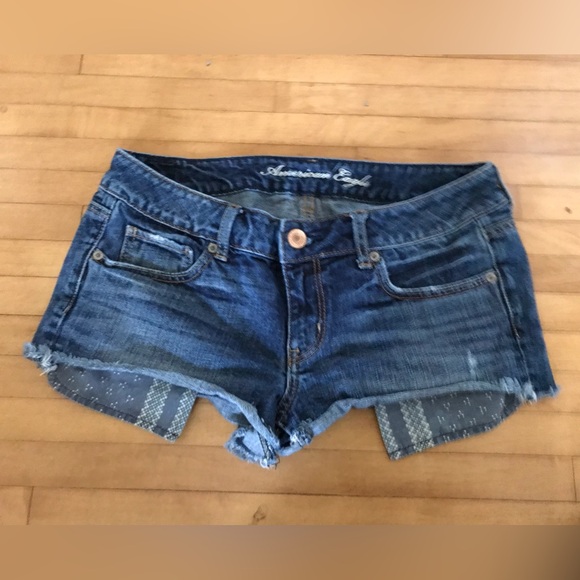 AE Bundle of 3 Shorts - Picture 11 of 16